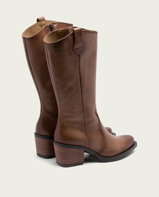 BOTAS COWBOY DE PIEL TAUPE CON CREMALLERA HELGA